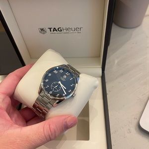 Tag Heuer Carrera 6 39mm watch